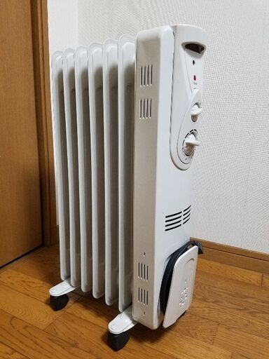②【美品】オイルヒーター