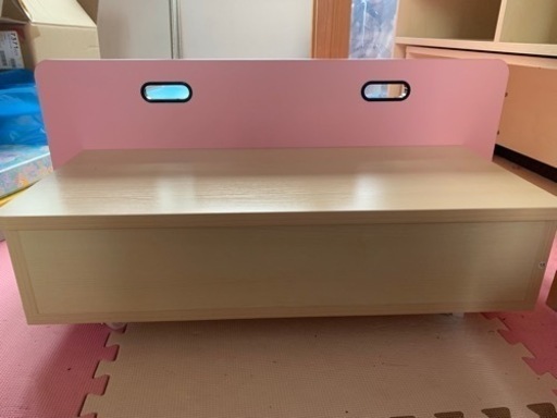 今月末で処分。大幅値下げ。可愛い学習机