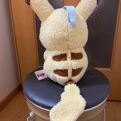 ぴかちゅーのぬいぐるみの画像