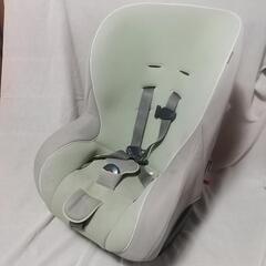 タカタ　チャイルドシート