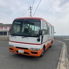 マイクロバス　２９名乗り 　シビリアン