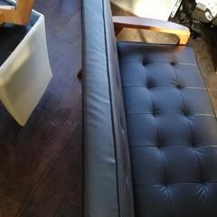 美品!格安!早いもの勝ち　江南市　２人掛けソファの画像