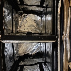 ウーバーイーツバッグ売りますの画像