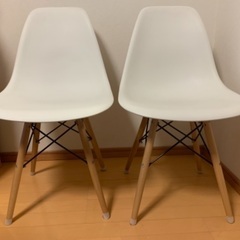 お洒落なイス セット　2500円　(受け渡し者決定)