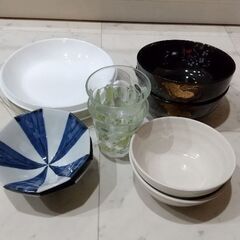 中古の食器  無料