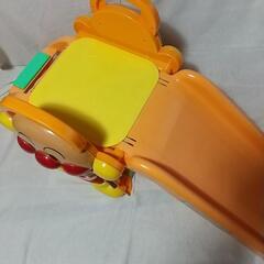 アンパンマン　滑り台の画像