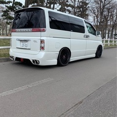 E51エルグランド中期ライダーの画像