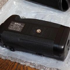 ニコン マルチパワーバッテリーパック Nikon MB-D18 MBD18 D850用 縦グリップ バッテリーグリップ 2オーナー品 美品 60サイズ

の画像