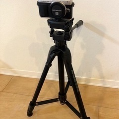 カメラ  オリンパス E-PL7 SILVER  美品の画像