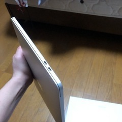 MacBook Pro シルバーの画像