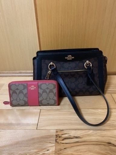 値下げしました！再投稿！COACH  2点セット  バッグ＆財布(どちらも未使用)