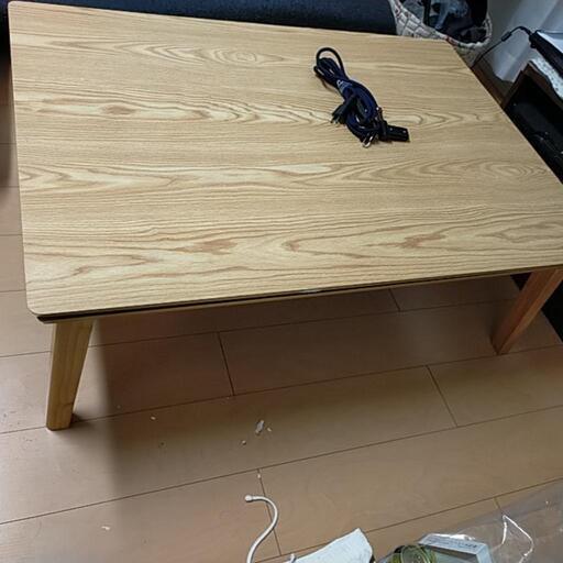 【受渡し決定しました】大きめこたつセット　こたつ布団つき