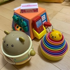 コンビ　おもちゃ　3点セット　子供　赤ちゃん　知育玩具の画像