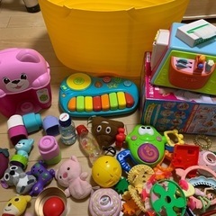 おもちゃ　大量　まとめて　子供　赤ちゃん　やりたい放題の画像