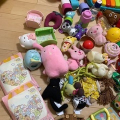 おもちゃ　大量　まとめて　子供　赤ちゃん　やりたい放題の画像