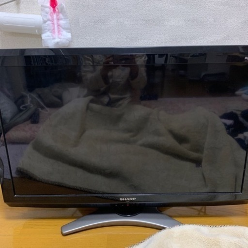 SHARP 32型テレビ