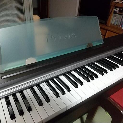 電子ビアノ CASIO ブラヒア