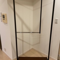 美品 ハンガーラック 使用一年未満