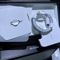 iPhone13proマックス箱のみ　と付属品の画像