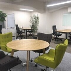 【ノルマなしで高時給！】リード獲得の電話業務！スタートアップで働...
