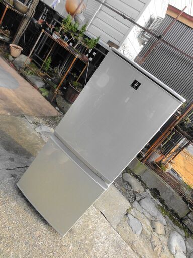 シャープ2ドアー冷蔵庫【中古品】