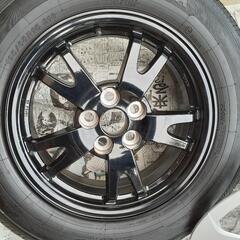 プリウス30後期タイヤホイールカバーの画像