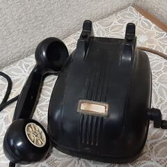 昭和レトロ　４号M磁石式黒電話　昭和31年　沖電気の画像