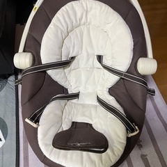アップリカ  スマートスウィング　電動バウンサー　オムツ付きの画像