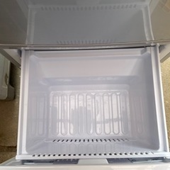 シャープ　137L冷蔵庫（2014年製）の画像