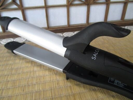ヘアーアイロン　SALONIA　SL-002A　作動OK