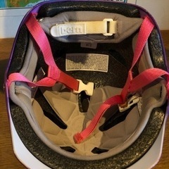 BURNキッズヘルメットの画像