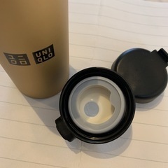 【交渉中 新品】ステンレスボトル　330ml ユニクロ　ノベルティの画像