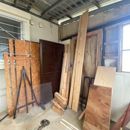 廃材角材木材一式要りませんか？DIYされる方