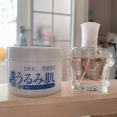 ドラックストア購入 DHC顔ジェルと薔薇ミストコロンと他