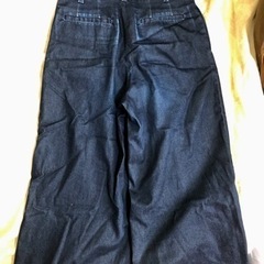 ユニクロ　ワイドパンツ64cmの画像