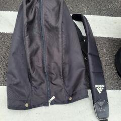 ゴルフ　アディダスキャディバッグの画像