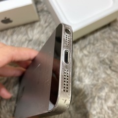 iPhone se 64GB simフリー　スペースグレーの画像