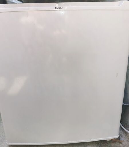 2016年製 ミニ冷蔵庫 ハイアール 47L  ノンフロン 小型　冷蔵庫