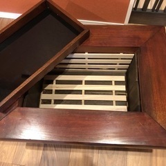 アンティークの囲炉裏の画像