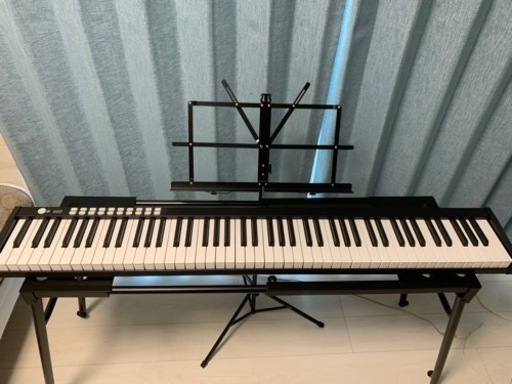 【直接引渡可】電子ピアノ(キーボード) TOMOI 88鍵 / スタンド・譜面台付き