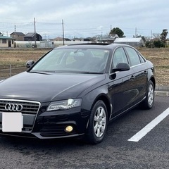 アウディA4 20年です　距離3万です　車検5年5月までです