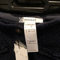 新品未使用　マウジー　膝上スカートの画像