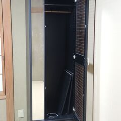 オシャレなロッカーダンスの画像