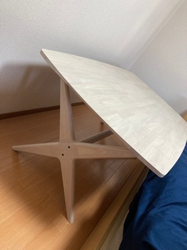 ダイニングテーブル