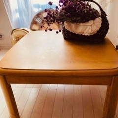 奇跡のこたつ　ダイニングテーブル　こたつ布団で6ウェイ＋イスの画像