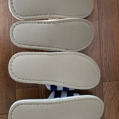 ボーダー柄スリッパの画像
