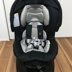 チャイルドシート　エールべべクルットNT2プレミアム
