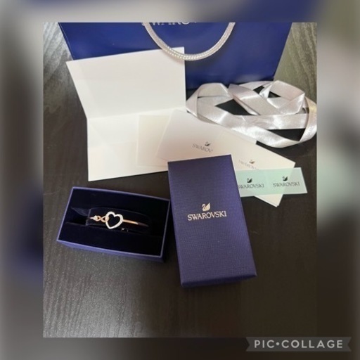 未使用☆SWAROVSKI ブレスレットバングル