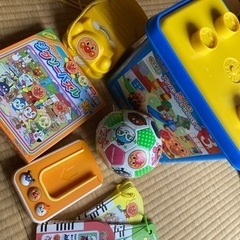 アンパンマン　おもちゃ　パズル　ブロック