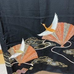 黒 留袖 左三つ巴家紋 の画像